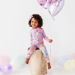 NWT Bums & Roses Sweethearts® Pink Pastel Hearts Two Piece Pajama Set (3T)